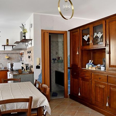 דירות ונטימיגליה Casa Rina מראה חיצוני תמונה